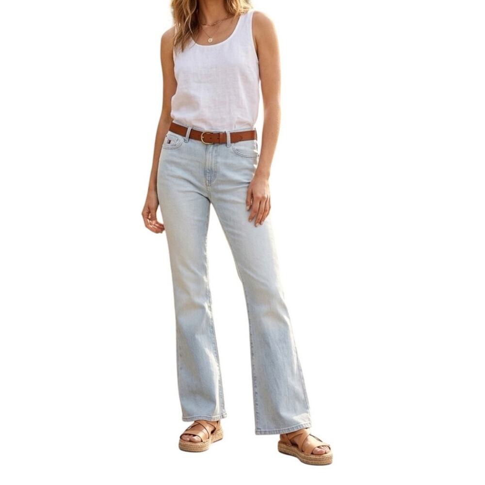 Tommy Hilfiger Jill Jean mid rise flared leg NWT size 7